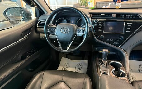 Toyota Camry, 2018 год, 2 899 900 рублей, 14 фотография