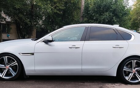 Jaguar XF II, 2016 год, 1 910 000 рублей, 12 фотография