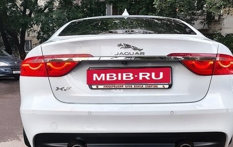 Jaguar XF II, 2016 год, 1 910 000 рублей, 8 фотография