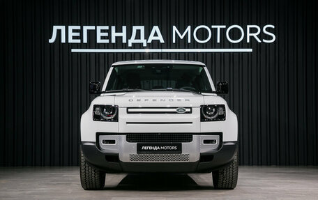 Land Rover Defender II, 2022 год, 7 990 000 рублей, 2 фотография