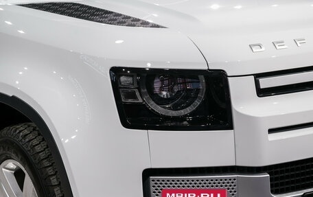 Land Rover Defender II, 2022 год, 7 990 000 рублей, 10 фотография