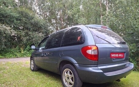 Chrysler Voyager IV, 2007 год, 980 000 рублей, 7 фотография