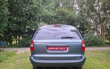 Chrysler Voyager IV, 2007 год, 980 000 рублей, 10 фотография