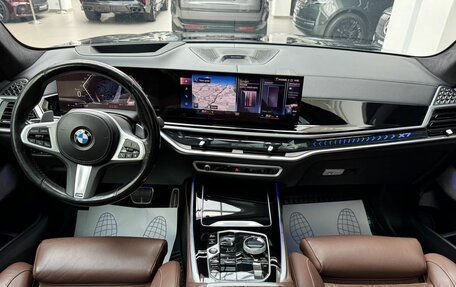 BMW X7, 2022 год, 9 990 000 рублей, 17 фотография