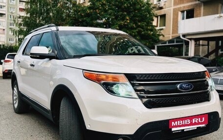 Ford Explorer VI, 2012 год, 1 249 000 рублей, 5 фотография