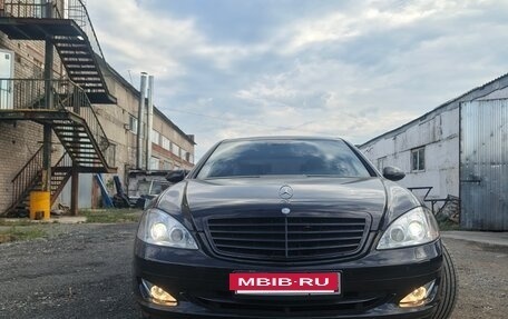 Mercedes-Benz S-Класс, 2006 год, 1 100 000 рублей, 9 фотография