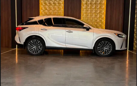 Lexus RX IV рестайлинг, 2025 год, 6 150 000 рублей, 3 фотография
