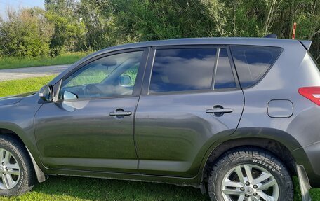 Toyota RAV4, 2010 год, 1 380 000 рублей, 4 фотография