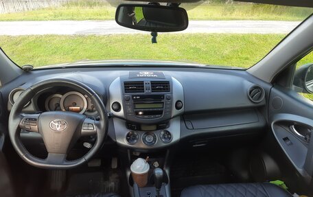 Toyota RAV4, 2010 год, 1 380 000 рублей, 10 фотография