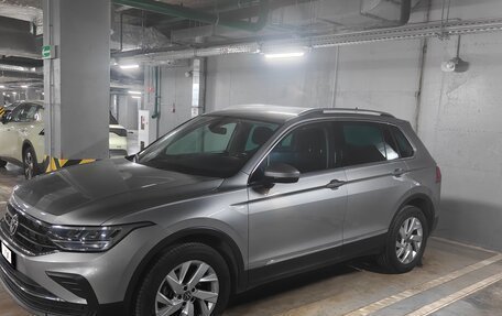 Volkswagen Tiguan II, 2021 год, 2 900 000 рублей, 1 фотография