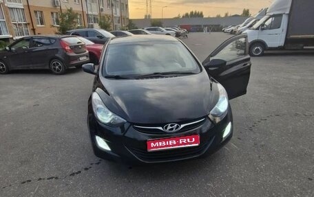 Hyundai Elantra V, 2012 год, 750 000 рублей, 1 фотография