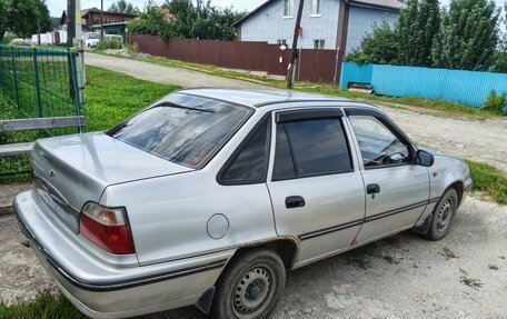 Daewoo Nexia I рестайлинг, 2004 год, 110 000 рублей, 1 фотография
