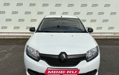 Renault Logan II, 2015 год, 575 000 рублей, 2 фотография