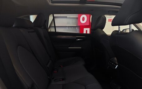 Toyota Highlander, 2025 год, 5 310 000 рублей, 14 фотография