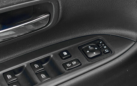 Mitsubishi Outlander III рестайлинг 3, 2019 год, 2 325 000 рублей, 20 фотография