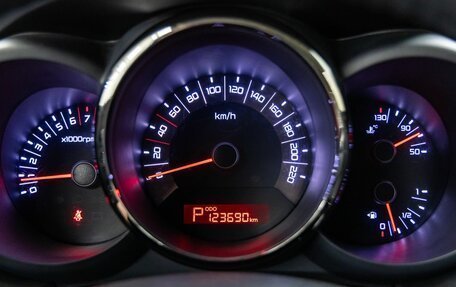 KIA Soul I рестайлинг, 2011 год, 898 000 рублей, 9 фотография