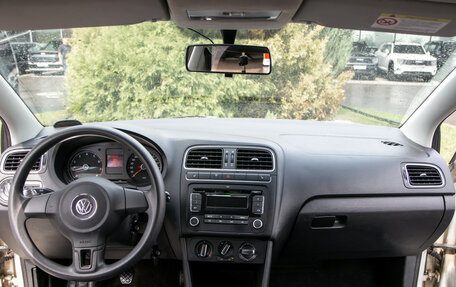 Volkswagen Polo VI (EU Market), 2010 год, 568 000 рублей, 11 фотография