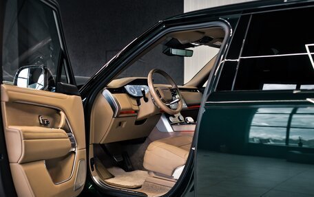 Land Rover Range Rover IV рестайлинг, 2022 год, 20 000 000 рублей, 9 фотография