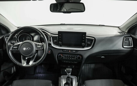 KIA cee'd III, 2020 год, 1 899 000 рублей, 11 фотография