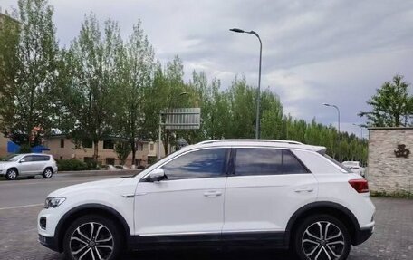 Volkswagen T-Roc I, 2022 год, 1 730 000 рублей, 5 фотография