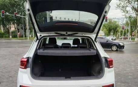Volkswagen T-Roc I, 2022 год, 1 730 000 рублей, 8 фотография