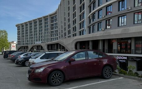 Chevrolet Cruze II, 2010 год, 500 000 рублей, 2 фотография