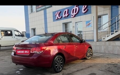 Chevrolet Cruze II, 2010 год, 500 000 рублей, 6 фотография