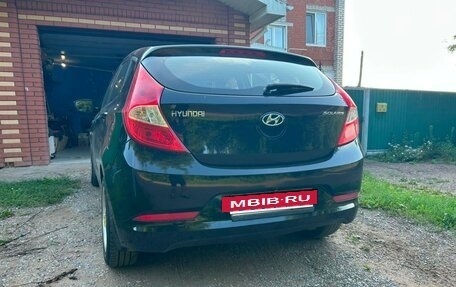 Hyundai Solaris II рестайлинг, 2015 год, 1 150 000 рублей, 4 фотография