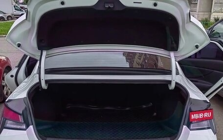 Hyundai Elantra, 2023 год, 2 400 000 рублей, 3 фотография