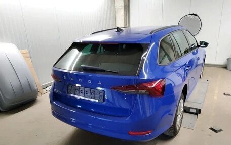Skoda Octavia IV, 2023 год, 2 092 000 рублей, 2 фотография