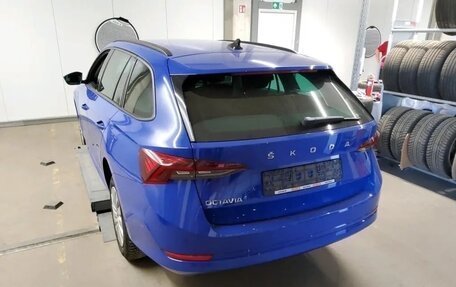 Skoda Octavia IV, 2023 год, 2 092 000 рублей, 4 фотография