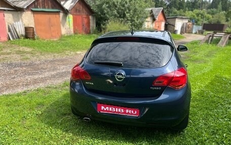 Opel Astra J, 2010 год, 720 000 рублей, 5 фотография