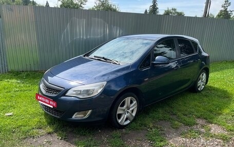 Opel Astra J, 2010 год, 720 000 рублей, 7 фотография