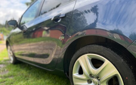 Opel Astra J, 2010 год, 720 000 рублей, 10 фотография