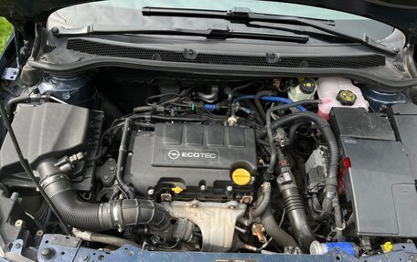Opel Astra J, 2010 год, 720 000 рублей, 28 фотография