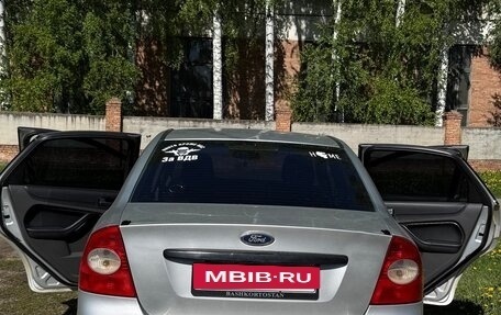 Ford Focus II рестайлинг, 2006 год, 270 000 рублей, 2 фотография