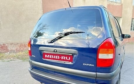Opel Zafira A рестайлинг, 2001 год, 380 000 рублей, 4 фотография