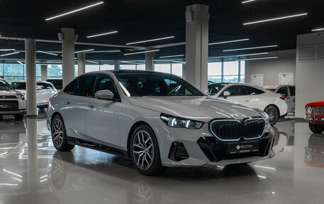 BMW 5 серия, 2025 год, 6 800 000 рублей, 2 фотография