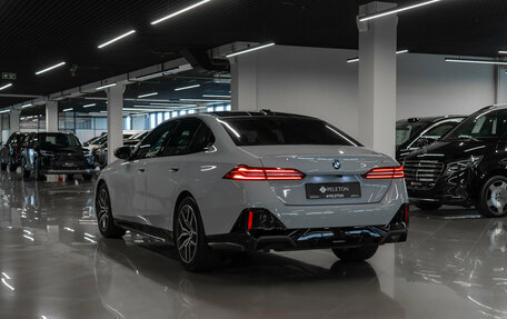 BMW 5 серия, 2025 год, 6 800 000 рублей, 5 фотография