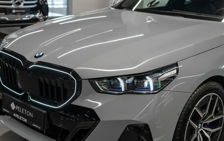 BMW 5 серия, 2025 год, 6 800 000 рублей, 29 фотография