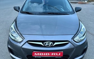 Hyundai Solaris II рестайлинг, 2011 год, 850 000 рублей, 1 фотография