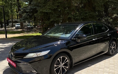 Toyota Camry, 2019 год, 2 580 000 рублей, 1 фотография