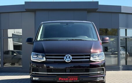 Volkswagen Multivan T6 рестайлинг, 2016 год, 4 600 000 рублей, 2 фотография