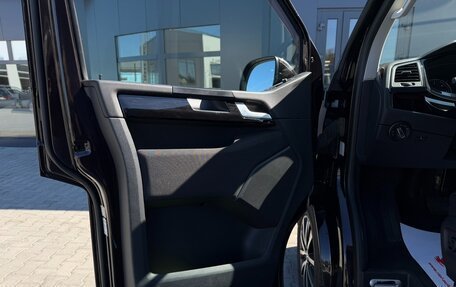 Volkswagen Multivan T6 рестайлинг, 2016 год, 4 600 000 рублей, 20 фотография