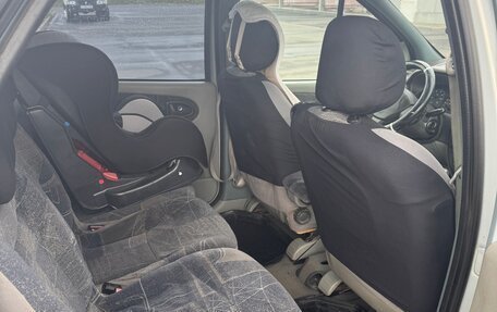 Renault Scenic III, 2001 год, 186 000 рублей, 11 фотография