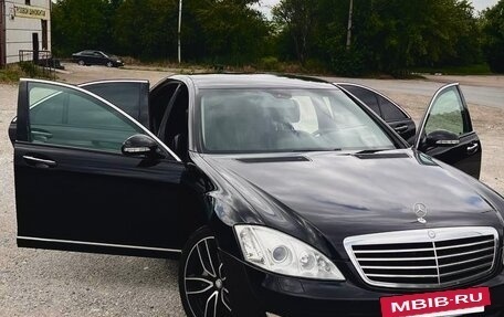 Mercedes-Benz S-Класс, 2006 год, 1 250 000 рублей, 3 фотография