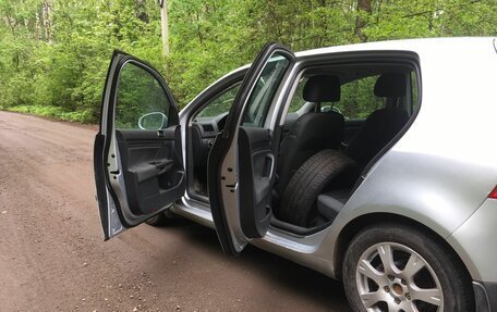 Volkswagen Golf V, 2004 год, 425 000 рублей, 8 фотография