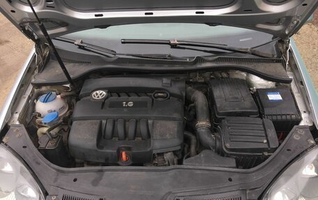 Volkswagen Golf V, 2004 год, 425 000 рублей, 10 фотография