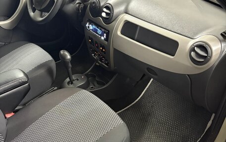 Renault Sandero I, 2013 год, 520 000 рублей, 12 фотография