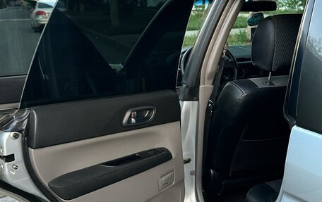 Subaru Forester, 2004 год, 850 000 рублей, 9 фотография